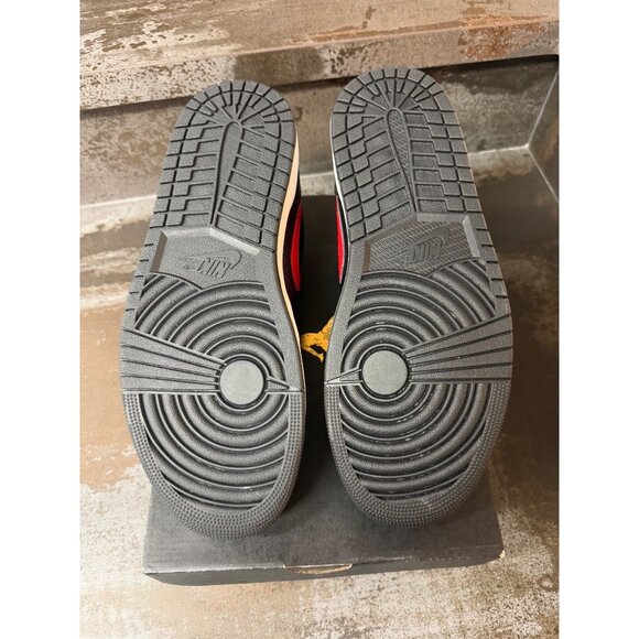 Jordan 1 Low Black Fire Red White Toe Size 10.5- 553558-063 - Picture 8 of 10